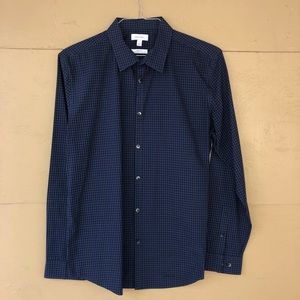 Calvin Klein Slim Fit Infinite Cool Non-Iron.